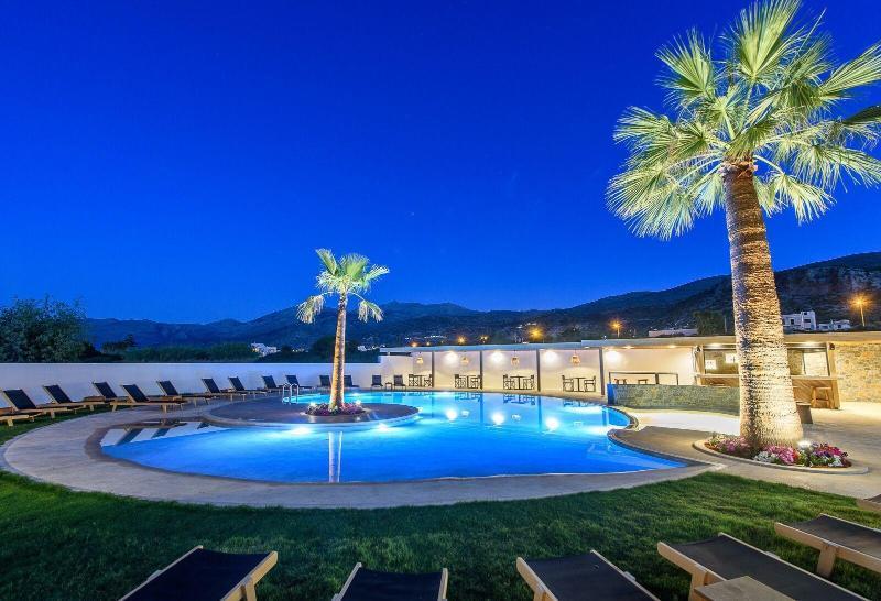 Anesea Hotel Малиа Экстерьер фото